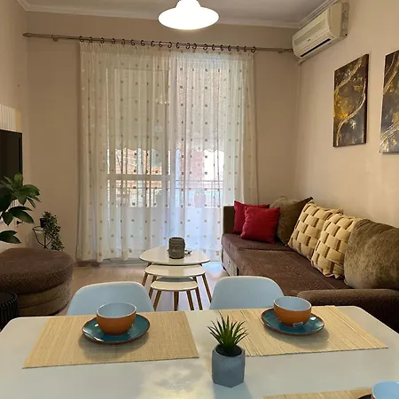 Tirana Apartment *